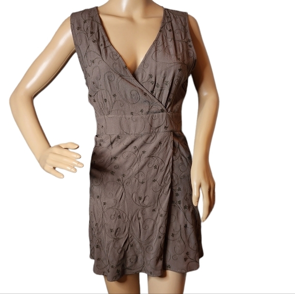 J. Jill embroidered brown sleeveless tunic/dress. Size 12 - Picture 2 of 16
